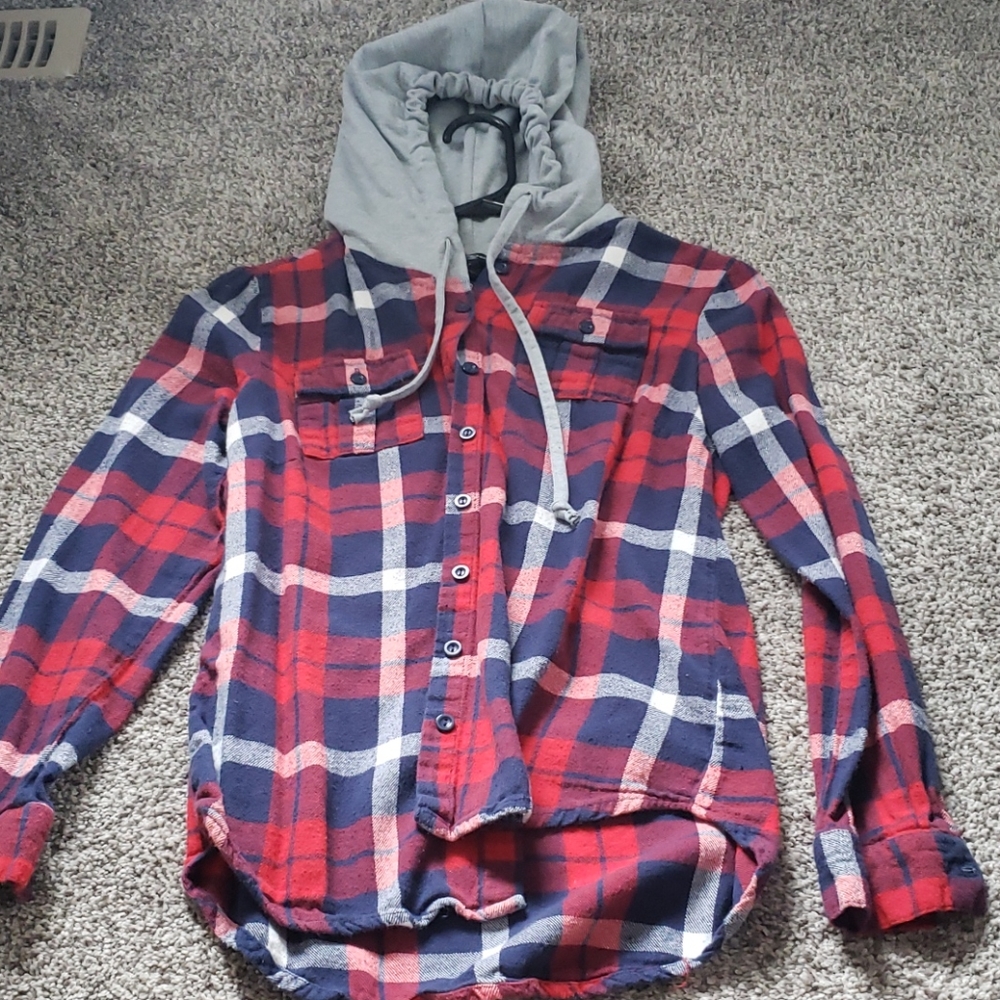 Button up plade shirt.